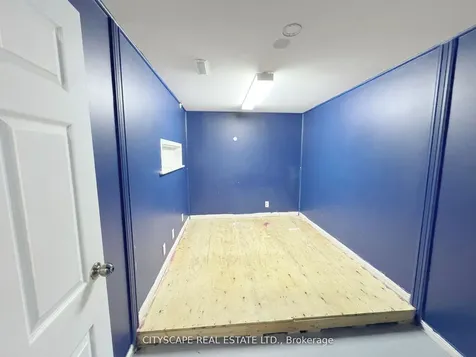 62 Barrington Crescent Brampton ON L6Z 1N3