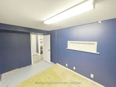 62 Barrington Crescent Brampton ON L6Z 1N3