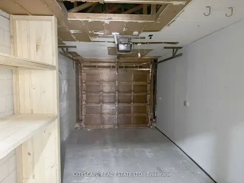 62 Barrington Crescent Brampton ON L6Z 1N3