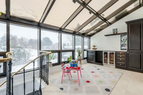 42 Mount Forest Drive Brampton ON L6Z 1B7