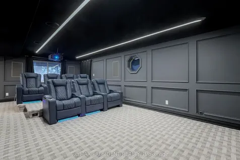 42 Mount Forest Drive Brampton ON L6Z 1B7