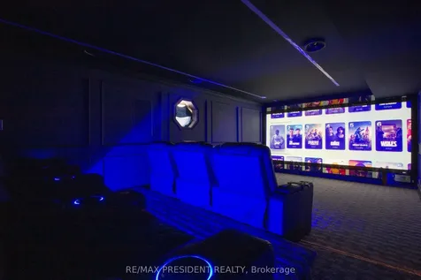 42 Mount Forest Drive Brampton ON L6Z 1B7