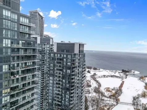 2220 Lakeshore Boulevard W Toronto ON M8V 0C1