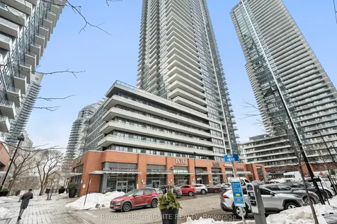 2220 Lakeshore Boulevard W Toronto ON M8V 0C1