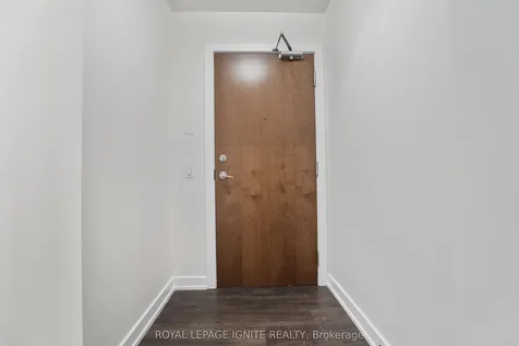 2220 Lakeshore Boulevard W Toronto ON M8V 0C1