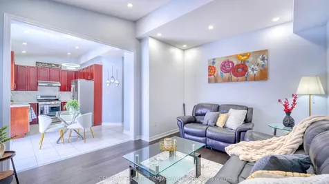 8 Keirstead Trail Brampton ON L6R 0G7