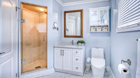 8 Keirstead Trail Brampton ON L6R 0G7