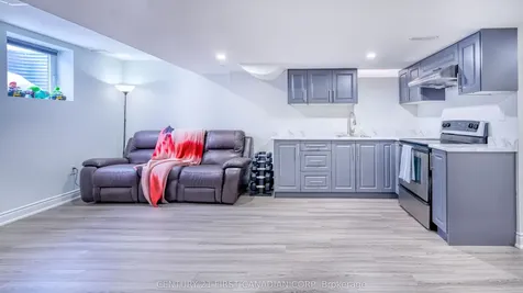 8 Keirstead Trail Brampton ON L6R 0G7