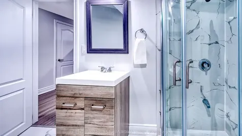 8 Keirstead Trail Brampton ON L6R 0G7