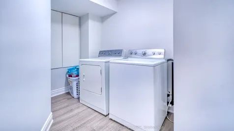 8 Keirstead Trail Brampton ON L6R 0G7