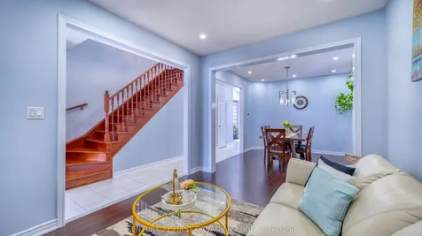 8 Keirstead Trail Brampton ON L6R 0G7