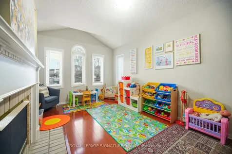 21 Palmolive Street Brampton ON L6R 1P5