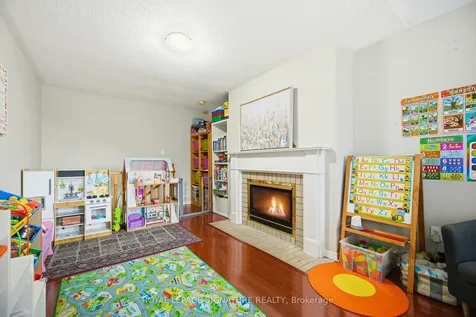 21 Palmolive Street Brampton ON L6R 1P5