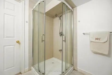 21 Palmolive Street Brampton ON L6R 1P5