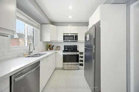 21 Palmolive Street Brampton ON L6R 1P5