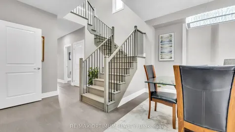 28 Workgreen Parkway Brampton ON L6Y 6J5