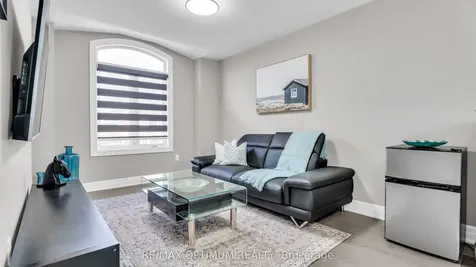 28 Workgreen Parkway Brampton ON L6Y 6J5