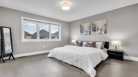 28 Workgreen Parkway Brampton ON L6Y 6J5