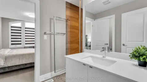 28 Workgreen Parkway Brampton ON L6Y 6J5