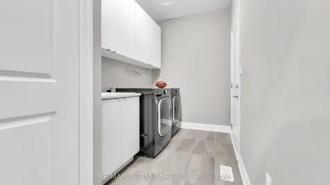 28 Workgreen Parkway Brampton ON L6Y 6J5