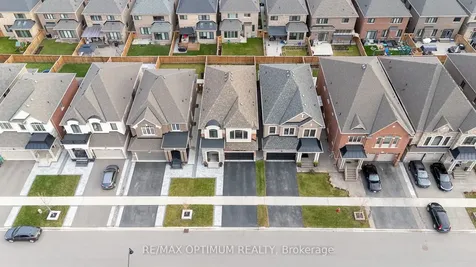 28 Workgreen Parkway Brampton ON L6Y 6J5