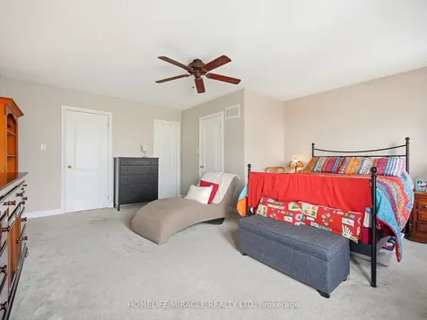 3 Purple Finch Court Brampton ON L6X 5A3