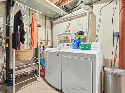 3 Purple Finch Court Brampton ON L6X 5A3