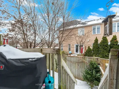 3 Purple Finch Court Brampton ON L6X 5A3