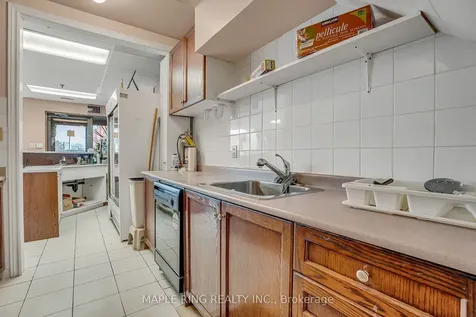 2899 Steeles Avenue W Toronto ON M3J 3A1