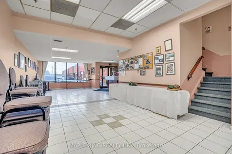 2899 Steeles Avenue W Toronto ON M3J 3A1
