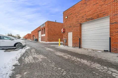 2899 Steeles Avenue W Toronto ON M3J 3A1