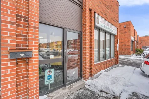 2899 Steeles Avenue W Toronto ON M3J 3A1