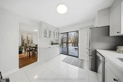 22 Norma Crescent Brampton ON L6S 4H2