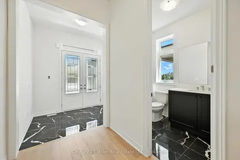 3250 Millicent Avenue Oakville ON L6H 0V8