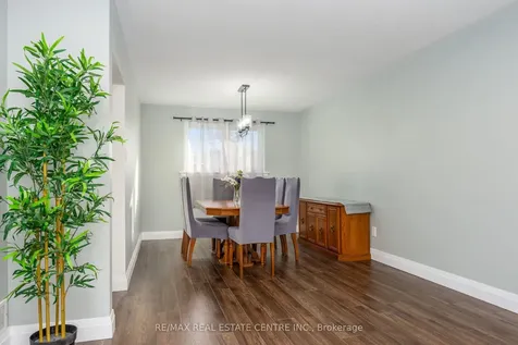 3 Dunn Place Brampton ON L6T 1S2