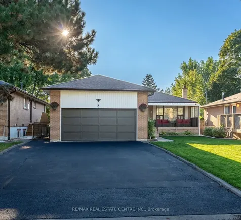 3 Dunn Place Brampton ON L6T 1S2