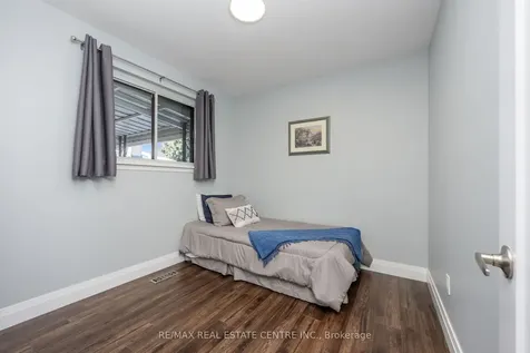 3 Dunn Place Brampton ON L6T 1S2