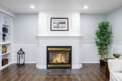 3 Dunn Place Brampton ON L6T 1S2