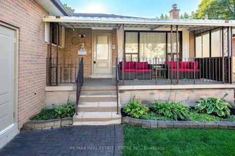 3 Dunn Place Brampton ON L6T 1S2