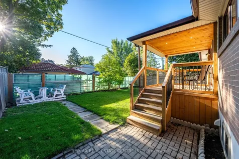 3 Dunn Place Brampton ON L6T 1S2