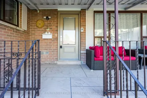 3 Dunn Place Brampton ON L6T 1S2