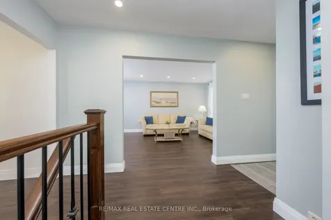 3 Dunn Place Brampton ON L6T 1S2