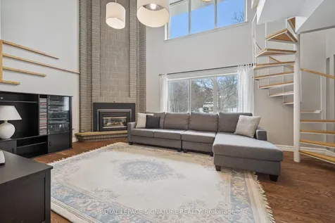 28 Manswood Crescent Brampton ON L6T 0A4