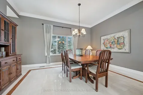 28 Manswood Crescent Brampton ON L6T 0A4