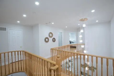 64 Cookview Drive Brampton ON L6R 3T6