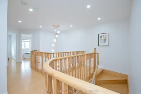 64 Cookview Drive Brampton ON L6R 3T6