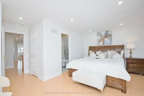 64 Cookview Drive Brampton ON L6R 3T6