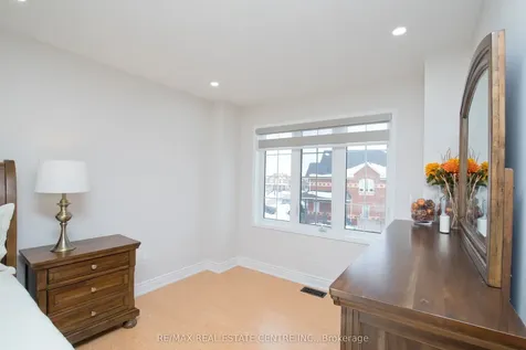 64 Cookview Drive Brampton ON L6R 3T6