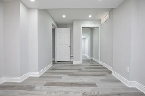 64 Cookview Drive Brampton ON L6R 3T6