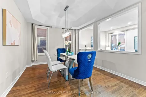 45 Delphinium Way Brampton ON L7A 0N3